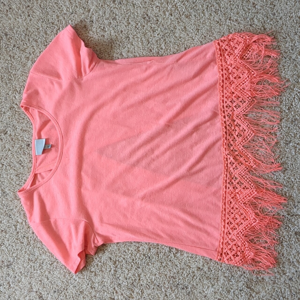 Buckle Brand Freshwear Neon Coral Pink Orange Fringe Top w/Open Back Sz M
